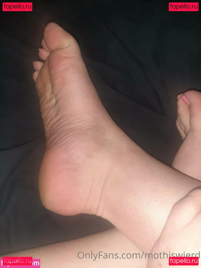 mothisweird Onlyfans Photo Gallery 