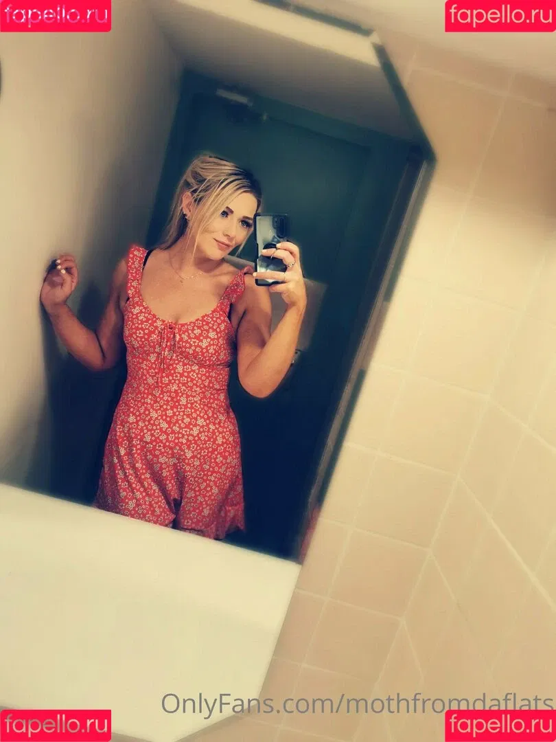 mothfromdaflats Onlyfans Photo Gallery 