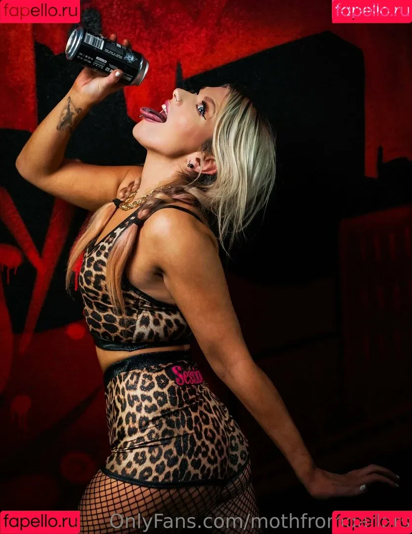 mothfromdaflats Onlyfans Photo Gallery 