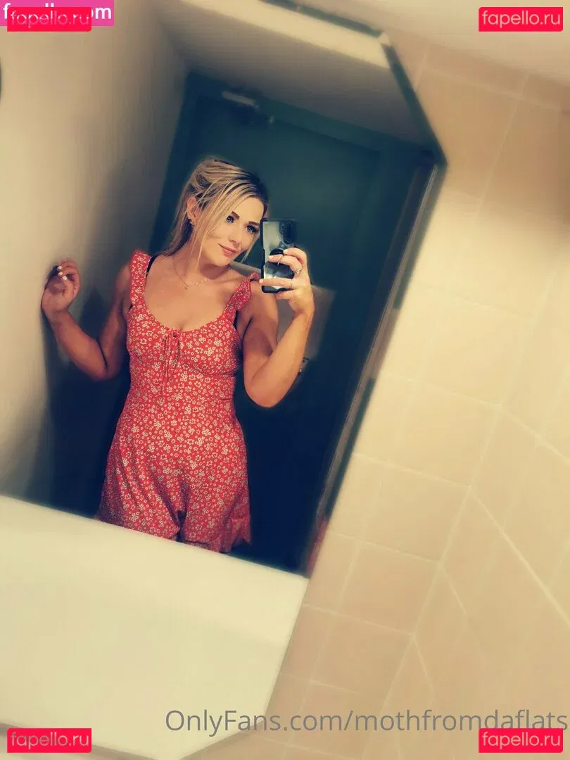 mothfromdaflats Onlyfans Photo Gallery 