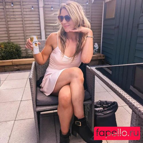 mothfromdaflats Onlyfans Photo Gallery 