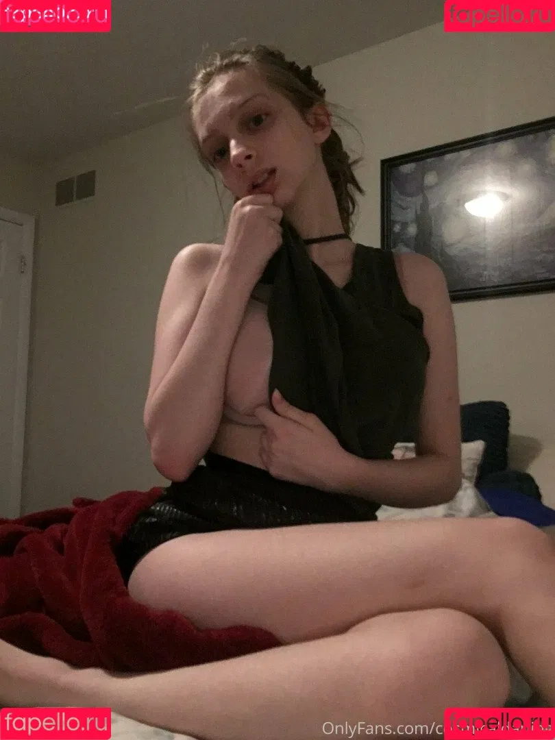 Cosmic Darlings Onlyfans Photo Gallery 