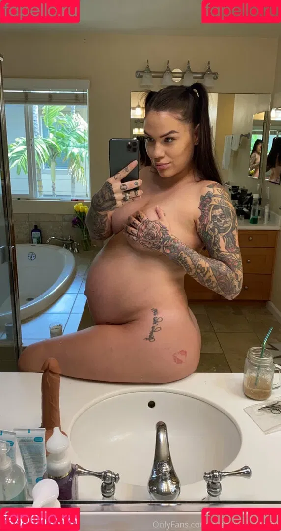 karmens_library Onlyfans Photo Gallery 