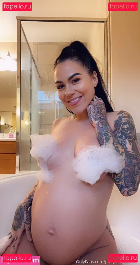 karmens_library Onlyfans Photo Gallery 