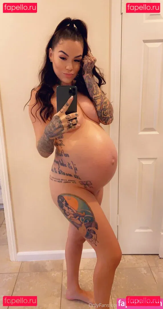 karmens_library Onlyfans Photo Gallery 