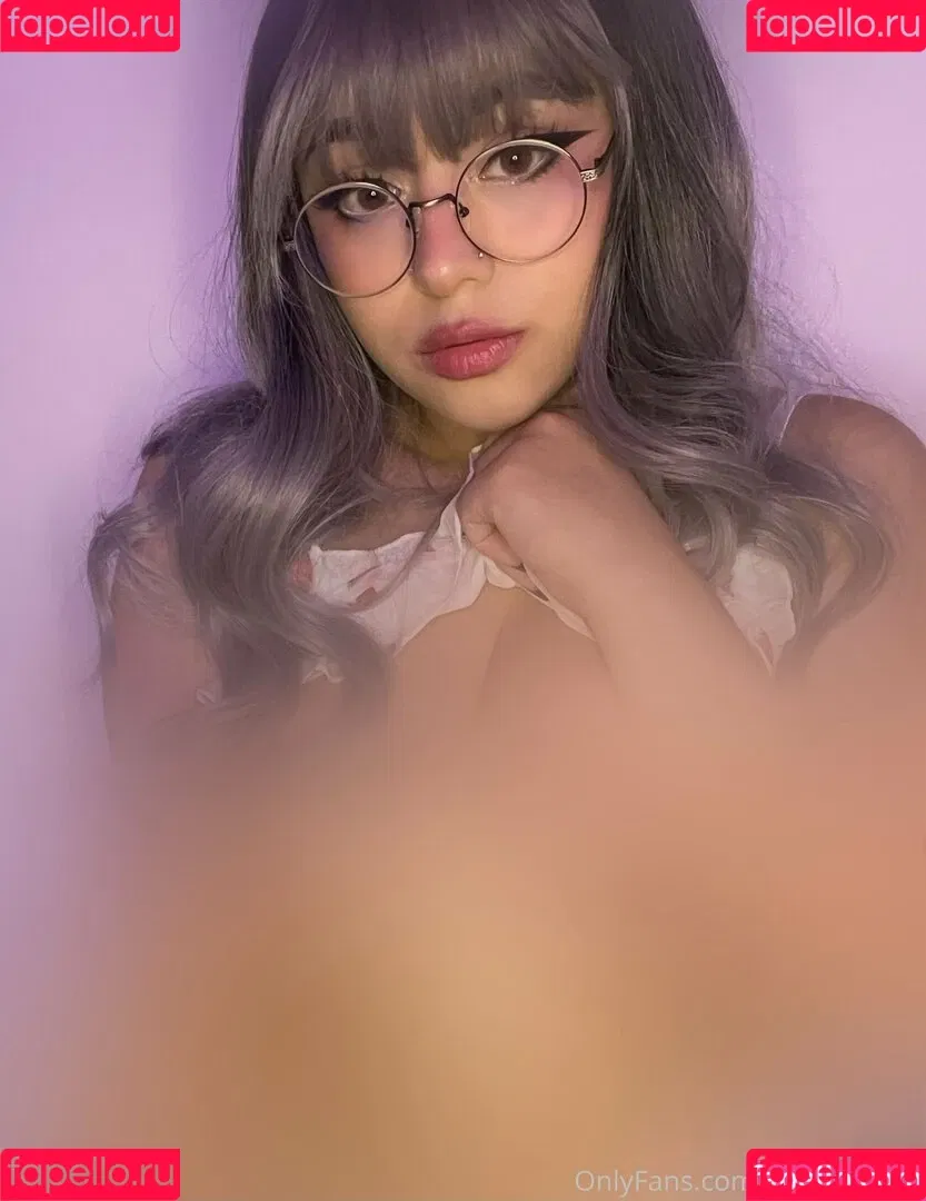 miya.akuma Onlyfans Photo Gallery 