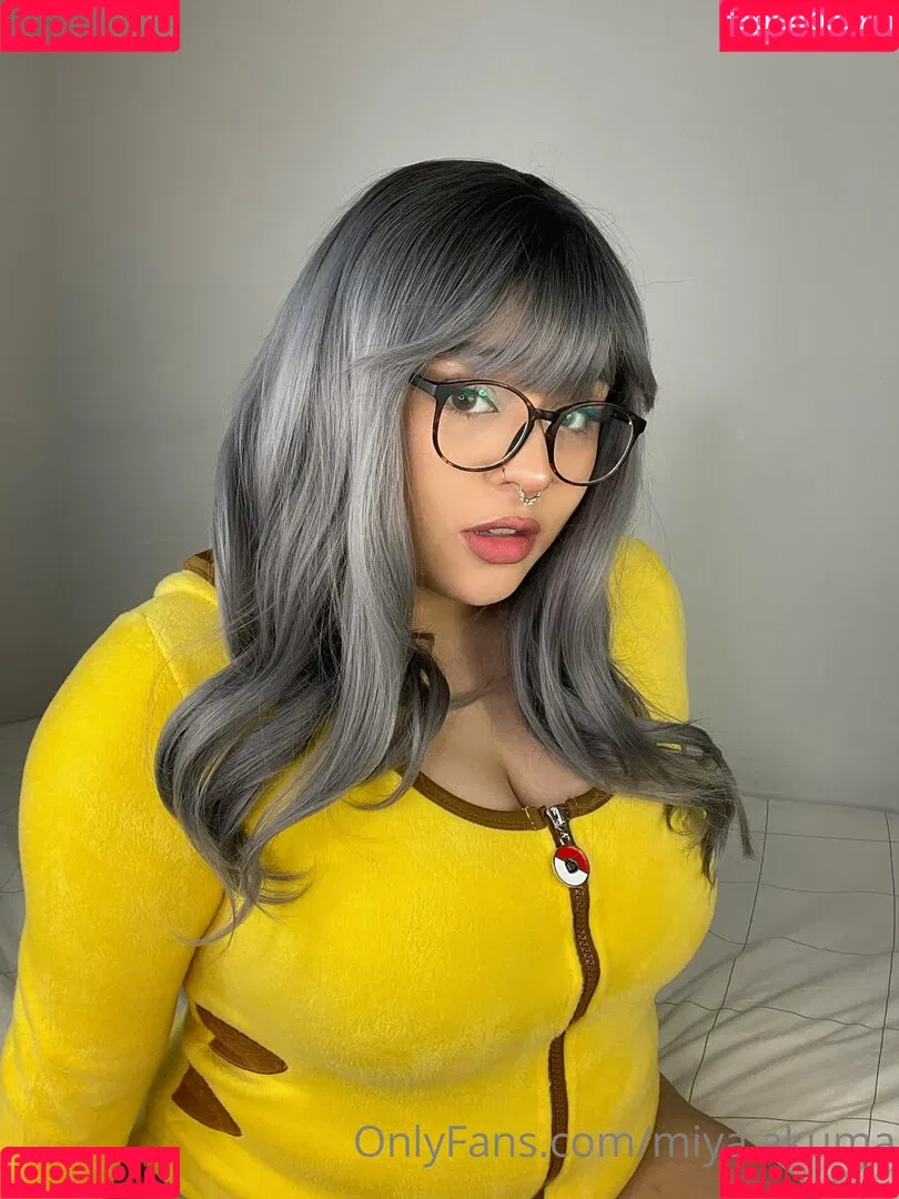 miya.akuma Onlyfans Photo Gallery 