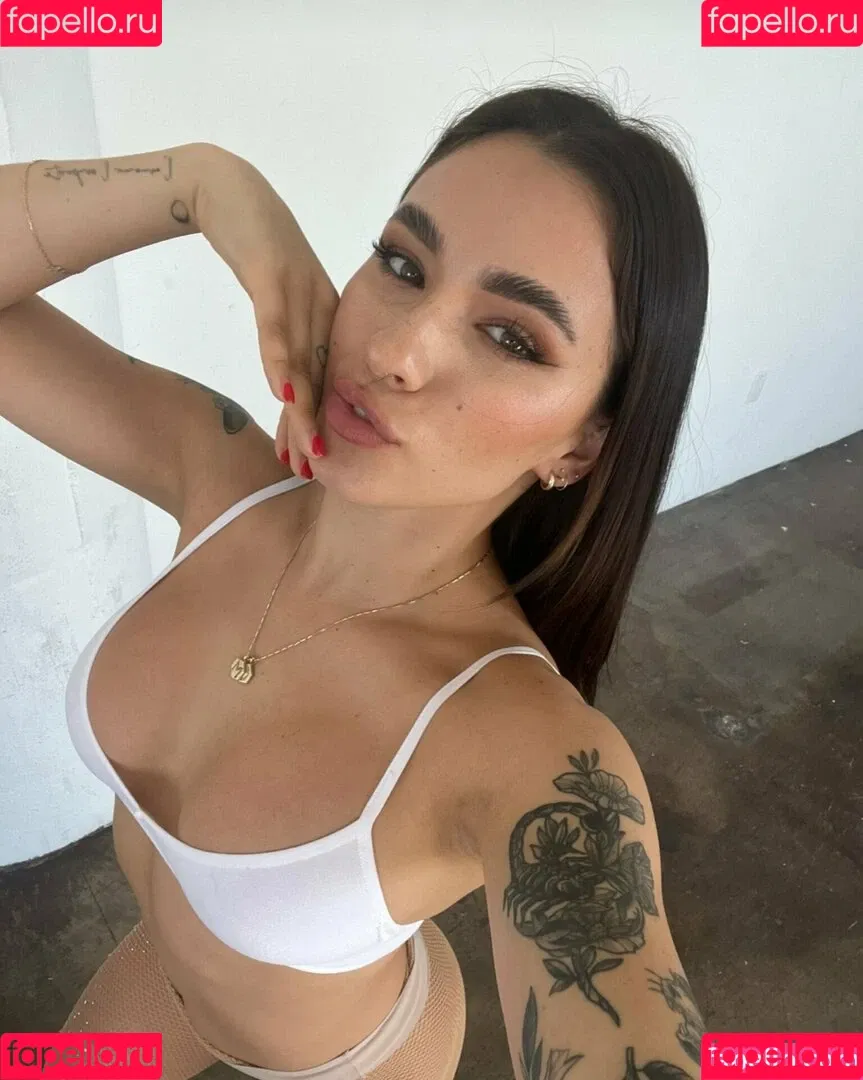 Lavagrll Onlyfans Photo Gallery 
