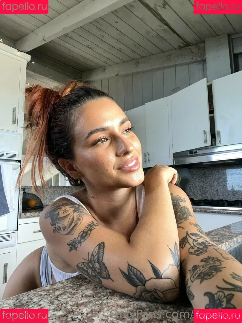 Lavagrll Onlyfans Photo Gallery 