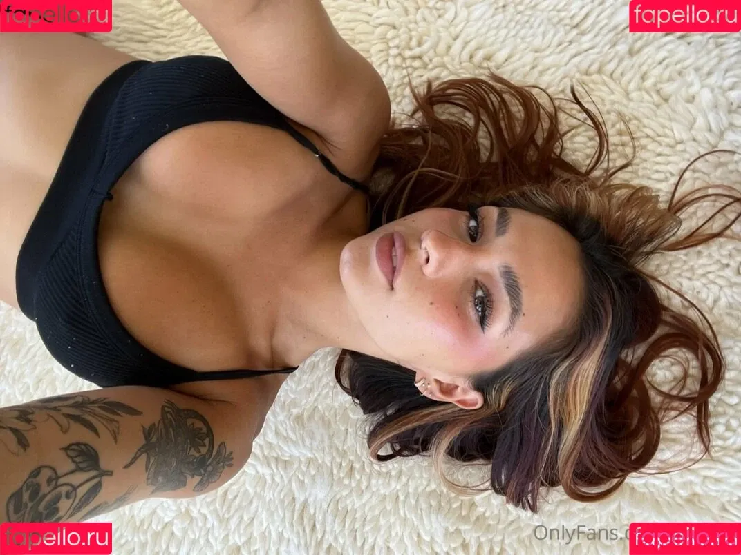 Lavagrll Onlyfans Photo Gallery 