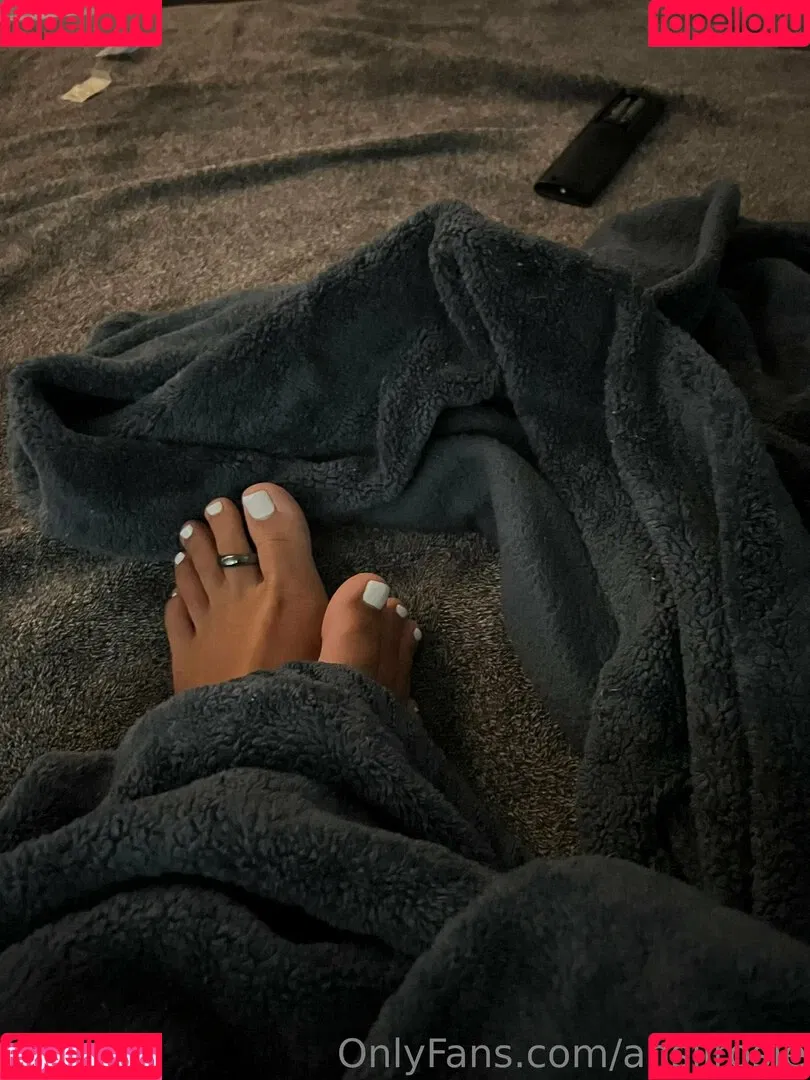 Anslirosie Onlyfans Photo Gallery 