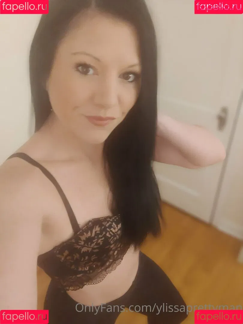 ylissaprettymanfree Onlyfans Photo Gallery 