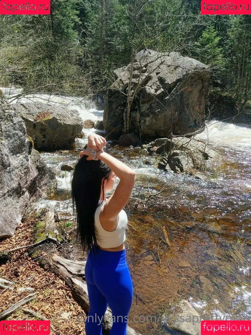 ylissaprettymanfree Onlyfans Photo Gallery 