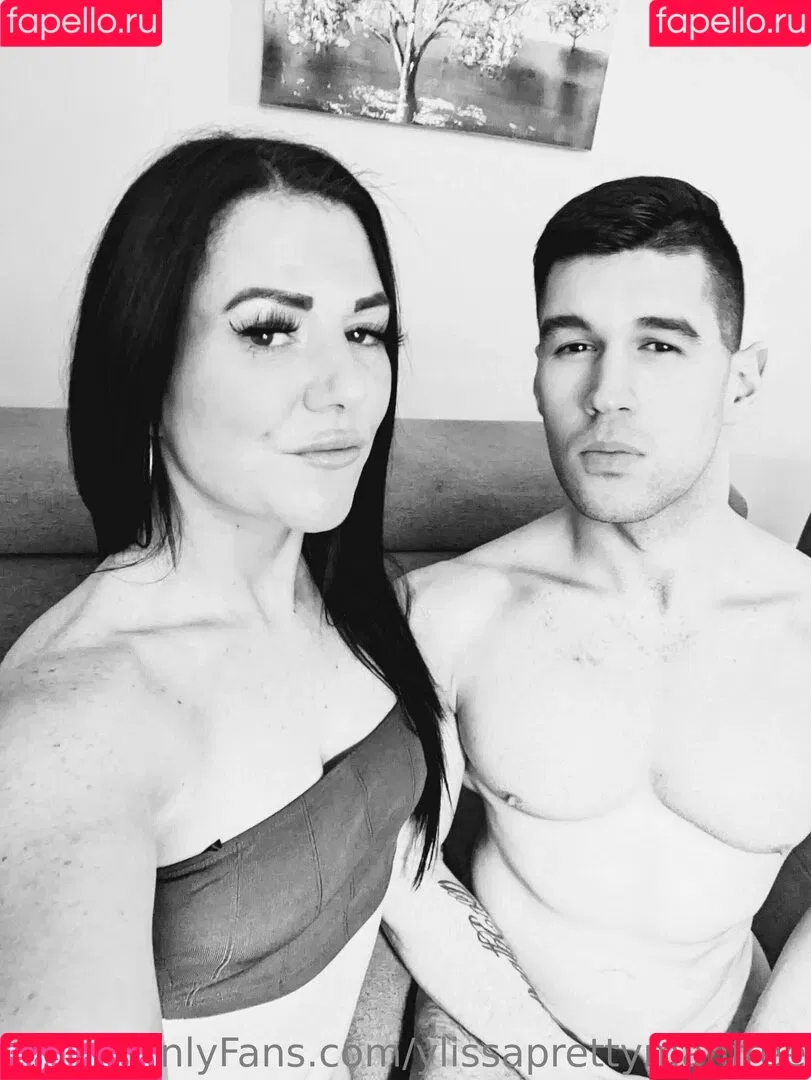 ylissaprettymanfree Onlyfans Photo Gallery 