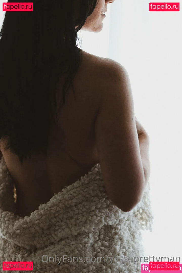 ylissaprettymanfree Onlyfans Photo Gallery 