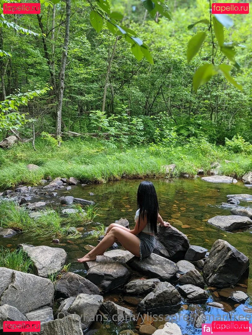 ylissaprettymanfree Onlyfans Photo Gallery 