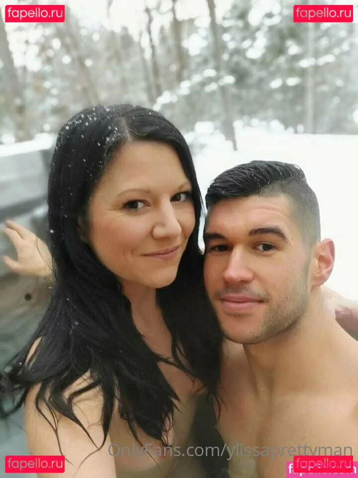 ylissaprettymanfree Onlyfans Photo Gallery 