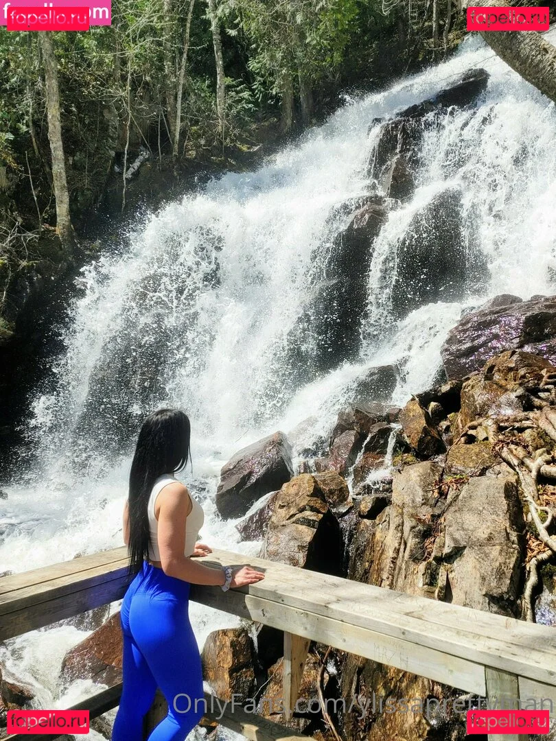 ylissaprettymanfree Onlyfans Photo Gallery 