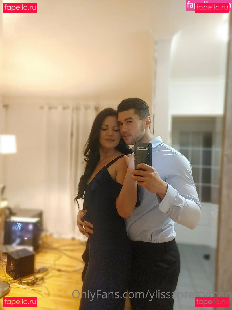 ylissaprettymanfree Onlyfans Photo Gallery 