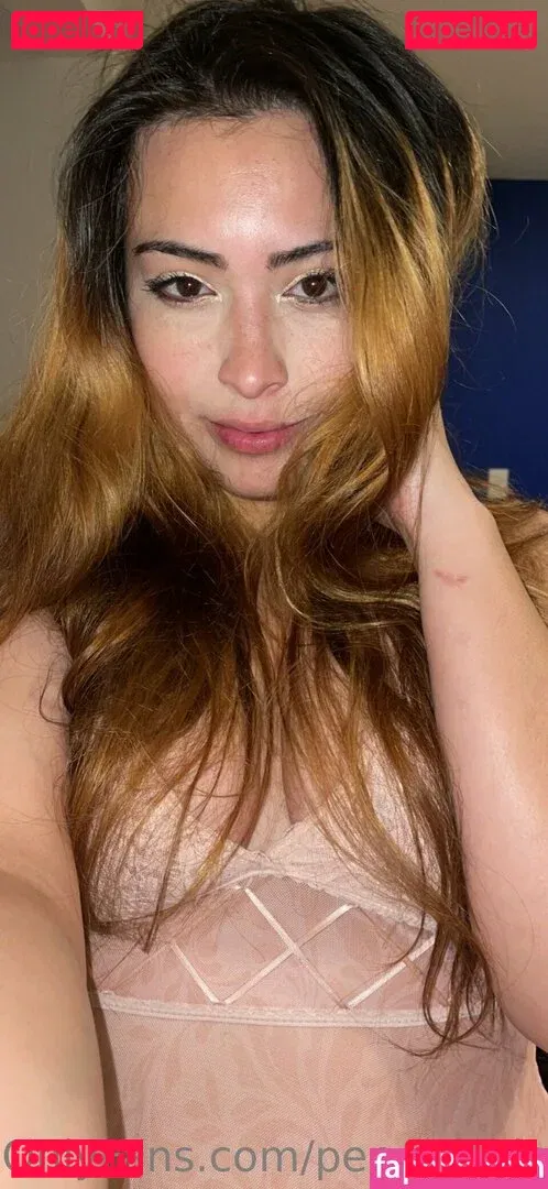 penelopeland Onlyfans Photo Gallery 