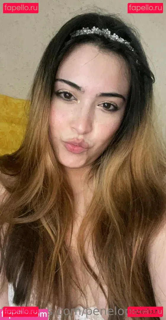 penelopeland Onlyfans Photo Gallery 