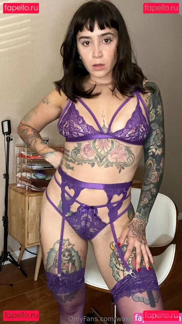 wakeynbakeynakey Onlyfans Photo Gallery 