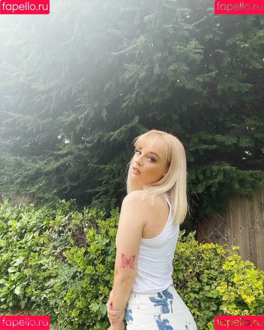 Emily Rose Perrin Onlyfans Photo Gallery 