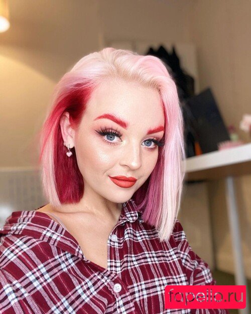 Emily Rose Perrin Nude Onlyfans Photo 37