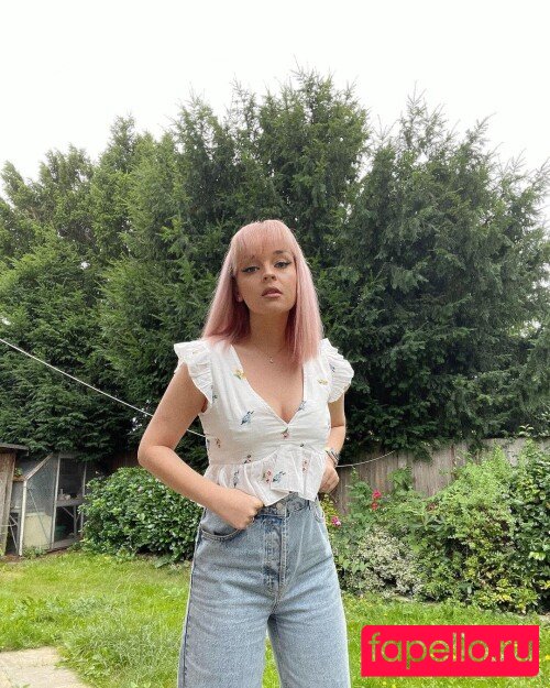 Emily Rose Perrin Nude Onlyfans Photo 8