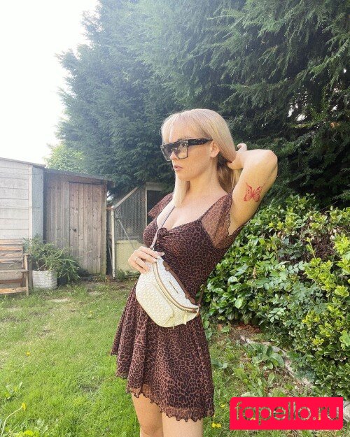 Emily Rose Perrin Nude Onlyfans Photo 5
