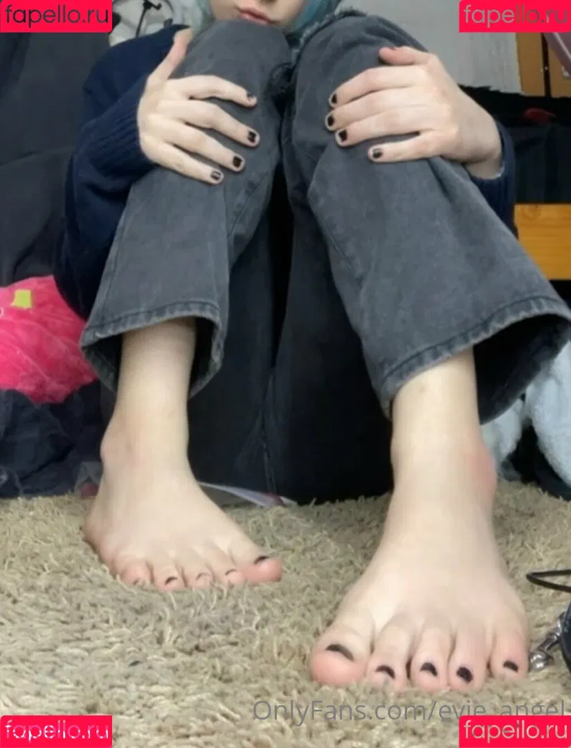 evie_angel Onlyfans Photo Gallery 