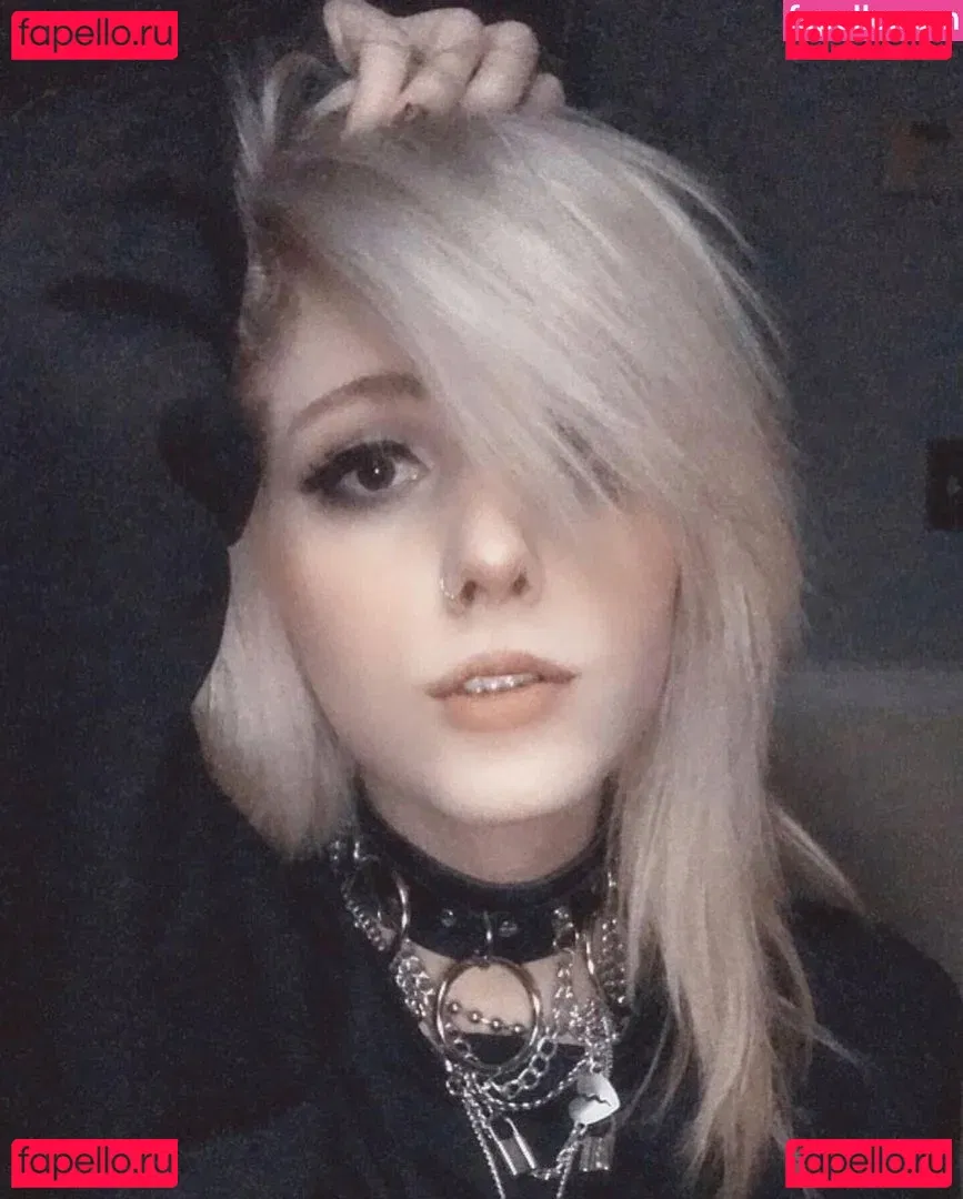 evie_angel Onlyfans Photo Gallery 