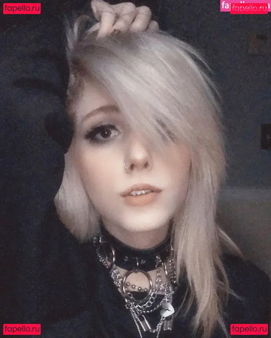 evie_angel Onlyfans Photo Gallery 