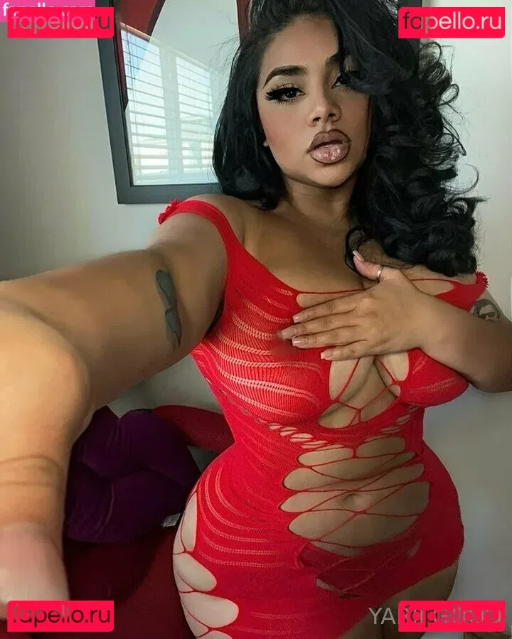 Yardeni Velez Onlyfans Photo Gallery 