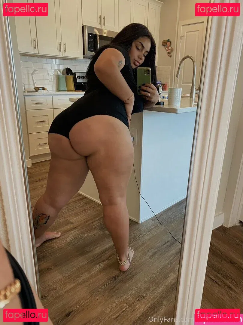 Yardeni Velez Onlyfans Photo Gallery 