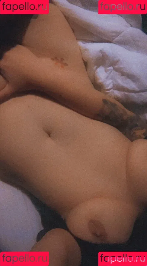 AriciaAnn Onlyfans Photo Gallery 
