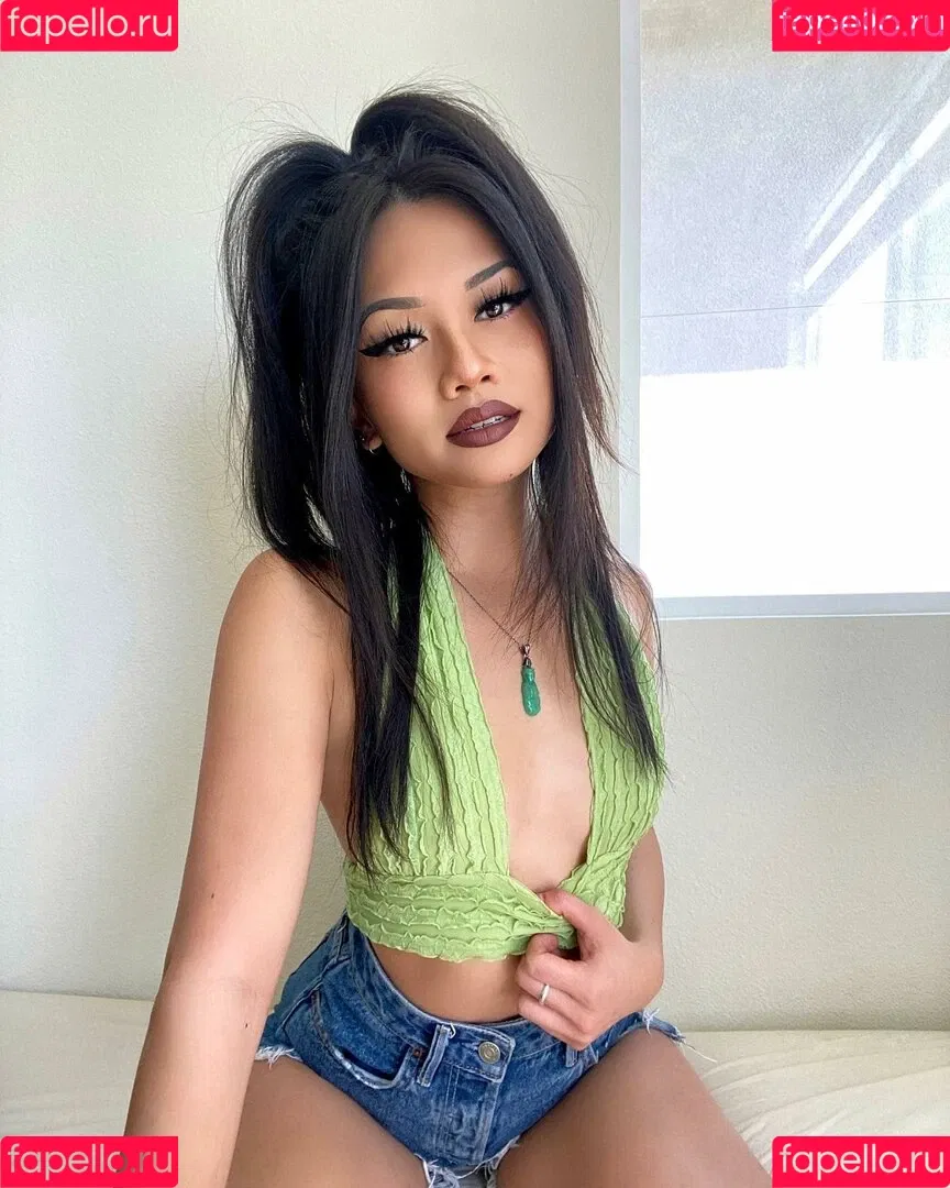 Nikkittran Onlyfans Photo Gallery 