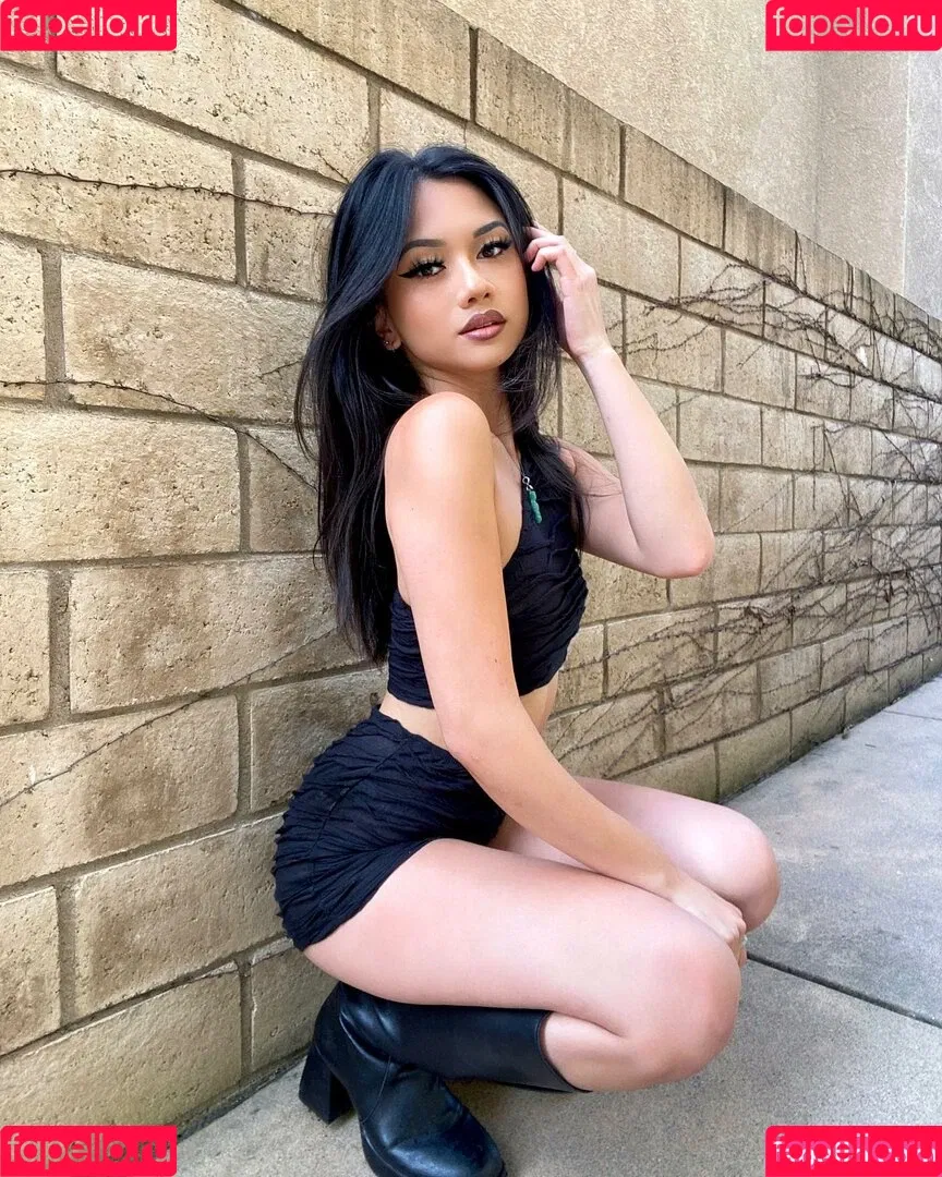 Nikkittran Onlyfans Photo Gallery 