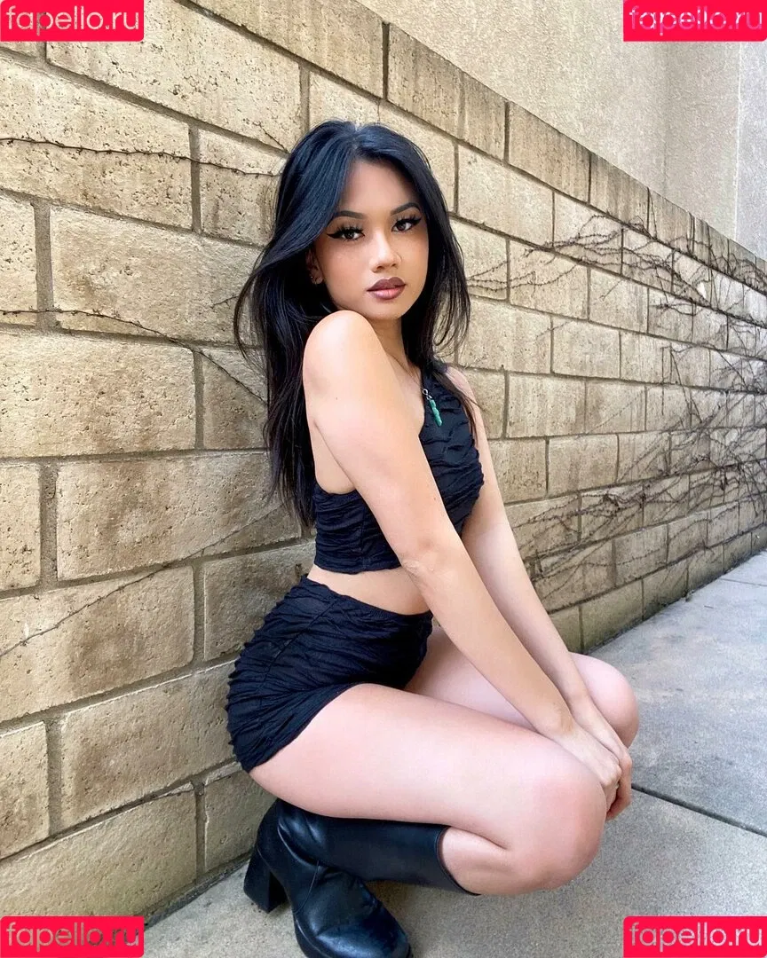 Nikkittran Onlyfans Photo Gallery 