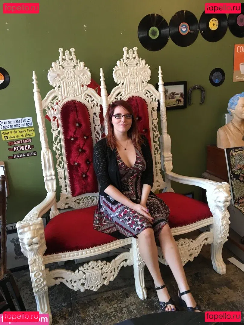 Nikkittran Onlyfans Photo Gallery 