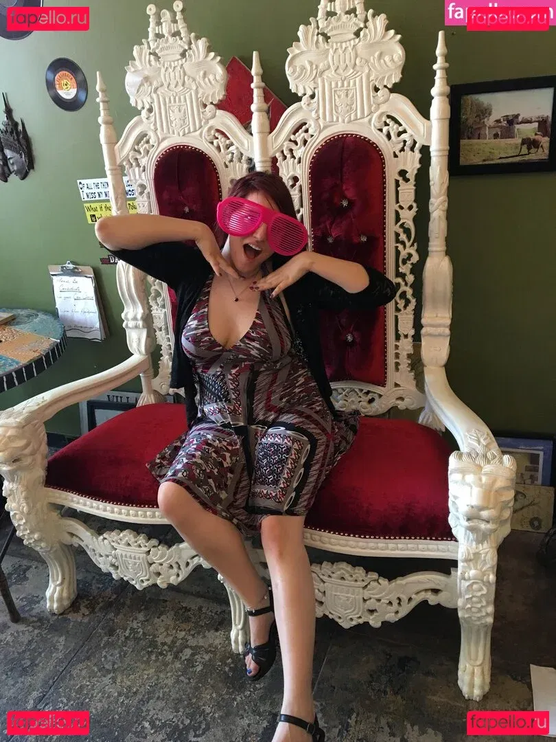 Nikkittran Onlyfans Photo Gallery 