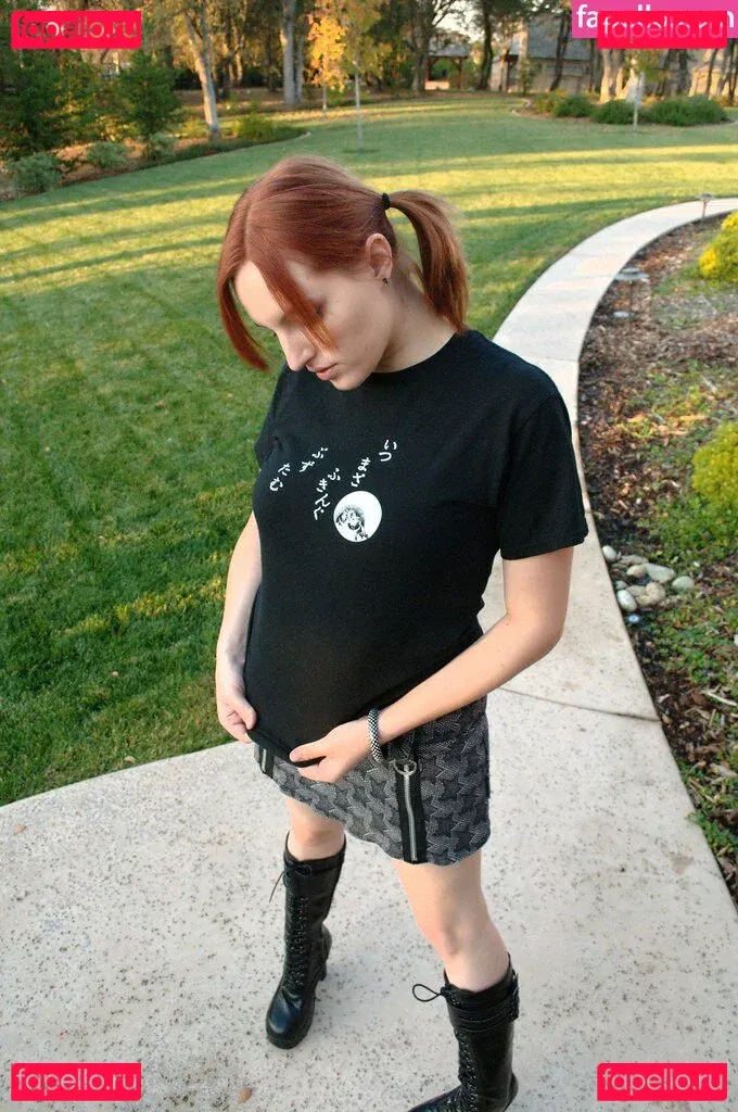 Nikkittran Onlyfans Photo Gallery 