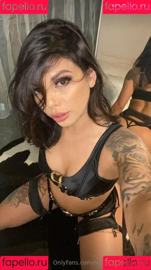 nicolettesheasquad Onlyfans Photo Gallery 
