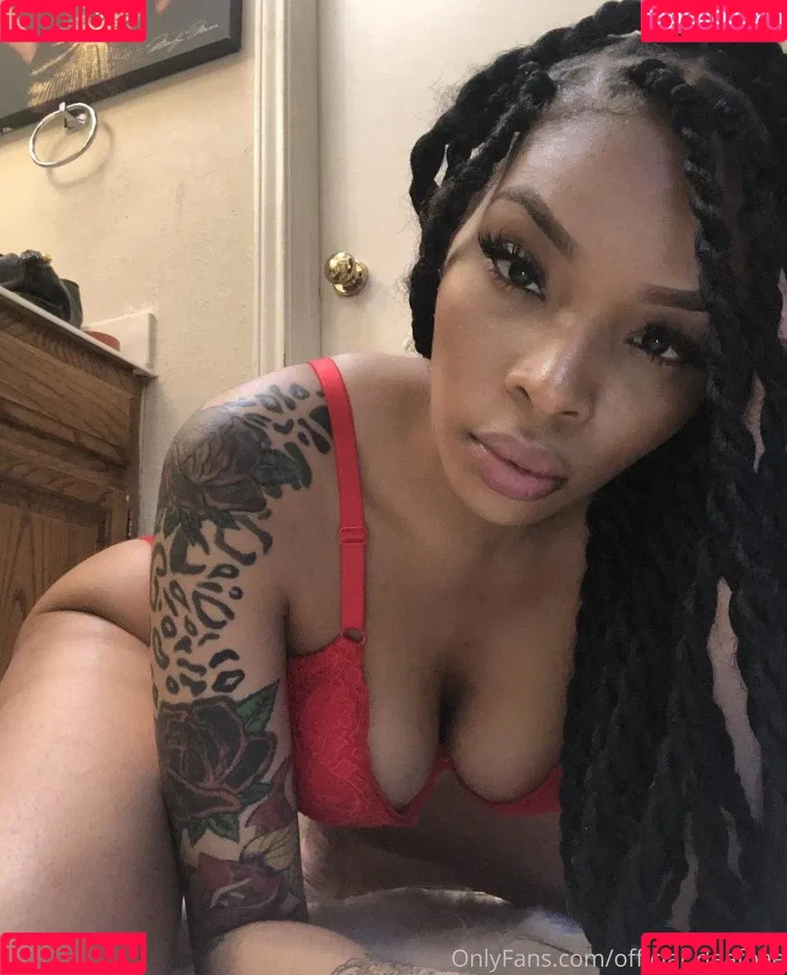 official_deafbae Onlyfans Photo Gallery 