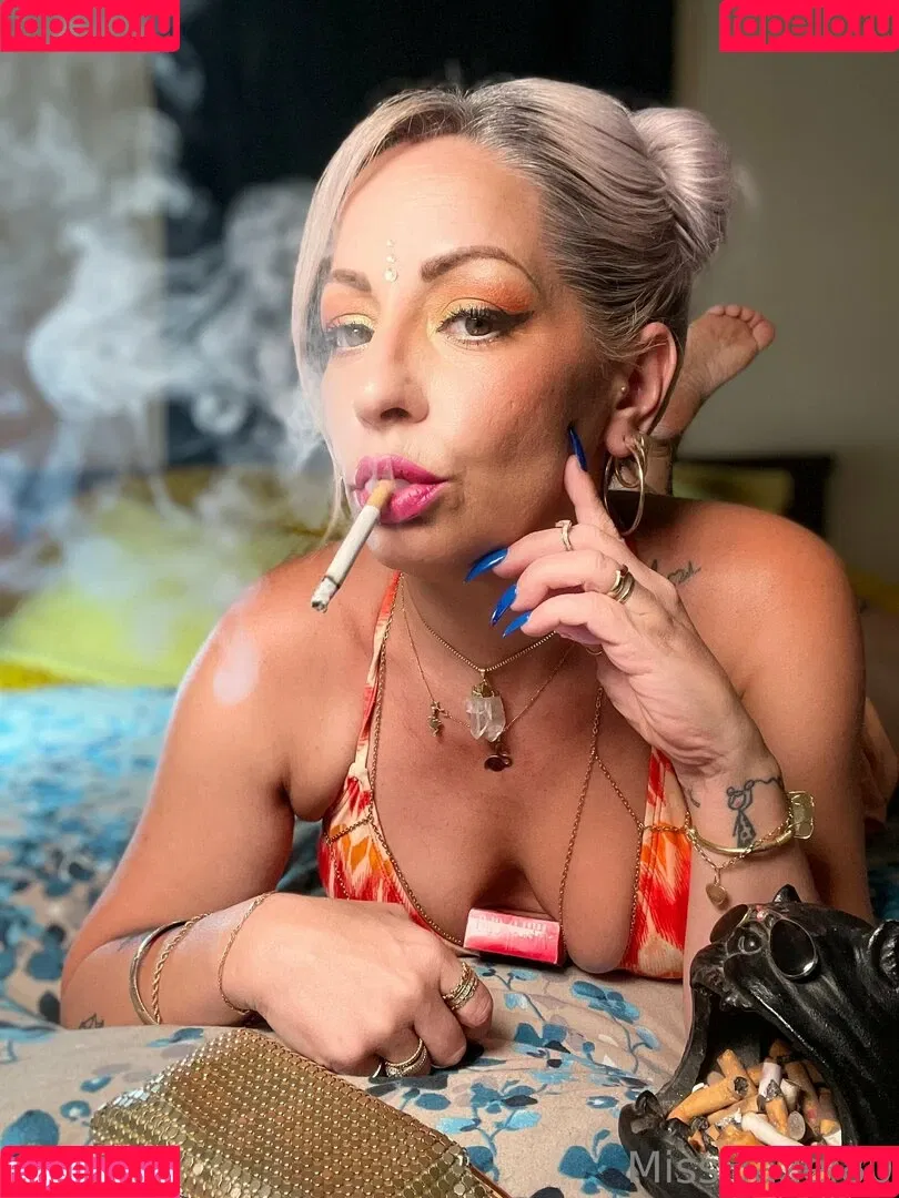 miss-hazel80 Onlyfans Photo Gallery 