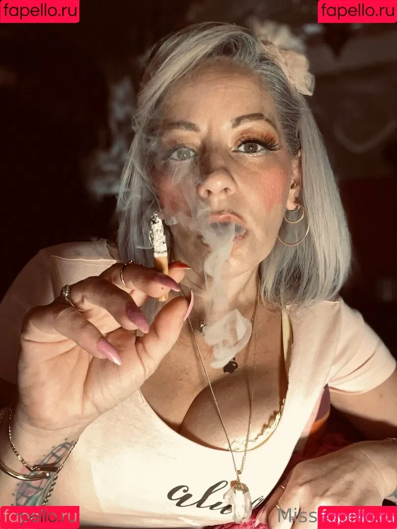 miss-hazel80 Onlyfans Photo Gallery 