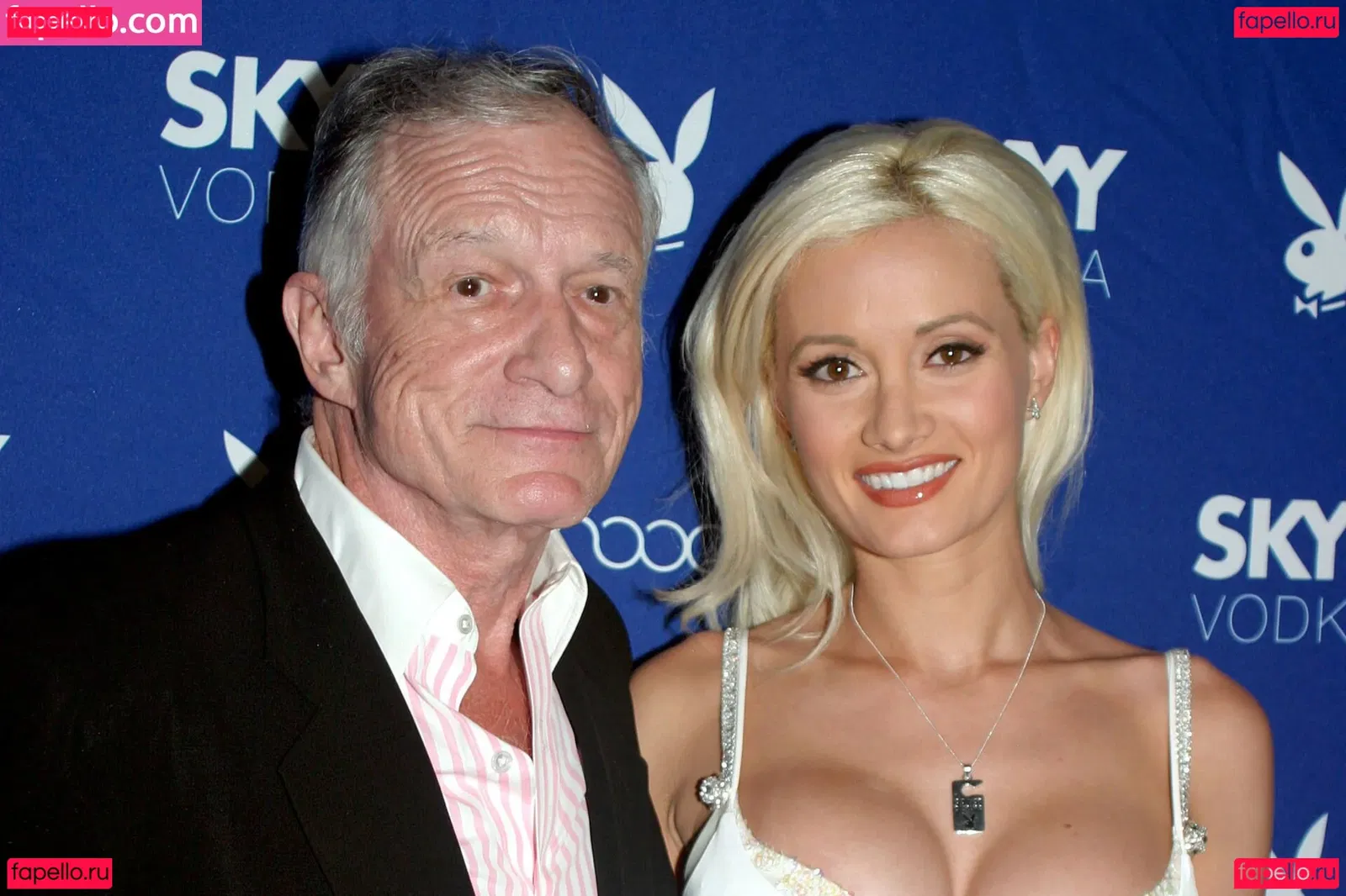 Holly Madison Onlyfans Photo Gallery 