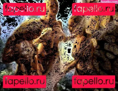 Holly Madison Onlyfans Photo Gallery 