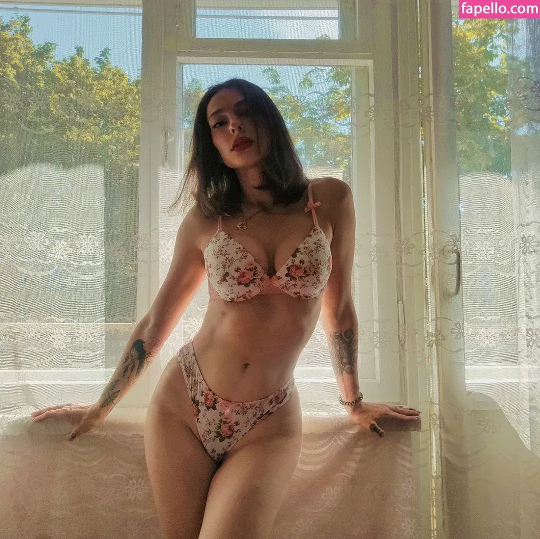 Kit Lilith Onlyfans Photo Gallery 