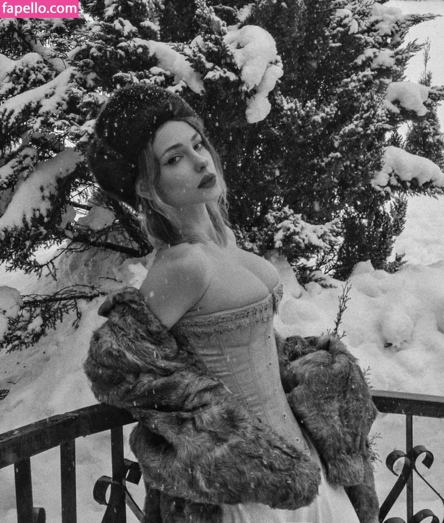 Kit Lilith Onlyfans Photo Gallery 